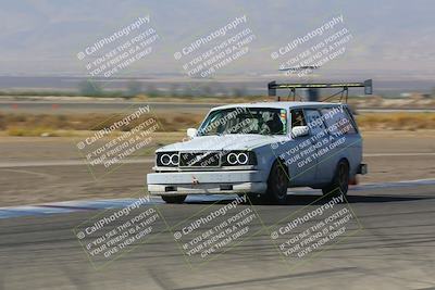 media/Oct-01-2022-24 Hours of Lemons (Sat) [[0fb1f7cfb1]]/10am (Front Straight)/